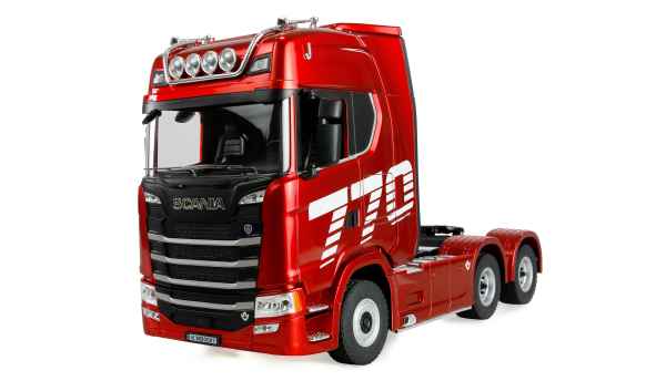 Roter Amewi Scania 770 S RC Truck im Maßstab 1:18 mit Lichtfunktion