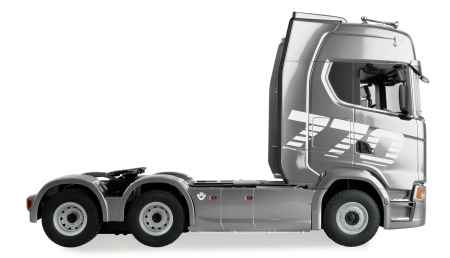 Scania 770 S tractor unit 6x4 by Amewi with LED lighting and sound