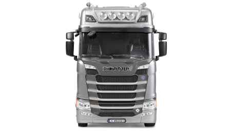 Detailed view of the silver Amewi Scania 770 S RC tractor unit